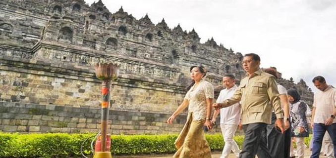 Fadli Zon Dorong Revitalisasi Borobudur dengan Teknologi Canggih untuk Efisiensi