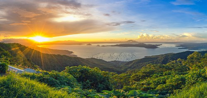 Jelajahi 5 Destinasi Ikonik Tagaytay, Filipina Dari Sky Ranch hingga Museum Kaca Orlina